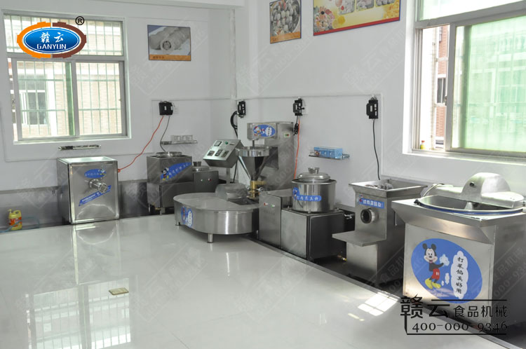 ����������ѵ����ʵ��ͼ